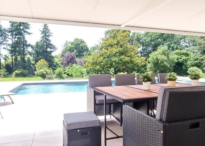 Magnifique 5 Etoiles Avec Piscine Privee Parc 2 Ha Willa *